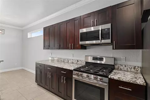 Kitchen - 4765 SE 25th Loop, Ocala, FL 34480 photo 4 of 6
