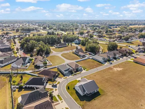 View/Area - 4765 SE 25th Loop, Ocala, FL 34480 photo 1 of 8