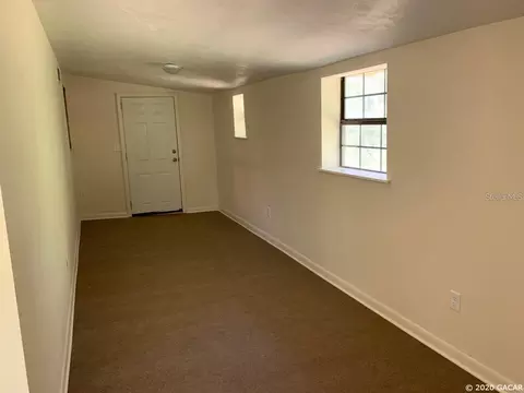 Living - 15-17 SE 2nd Ave, Williston, FL 32696 photo 5 of 5