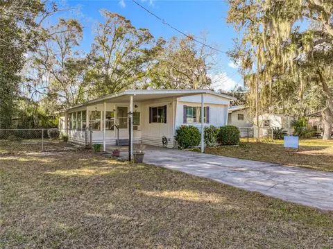 11084 NW 114th St, Chiefland, FL 32626