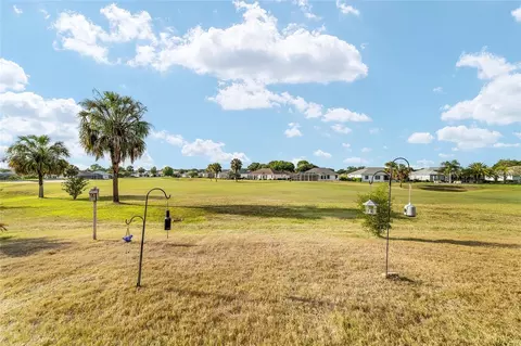 Exterior - 5245 NW 21st Loop, Ocala, FL 34482 photo 7 of 8