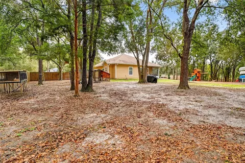 Exterior - 30 Deer Trail Cir, Bronson, FL 32621 photo 7 of 10