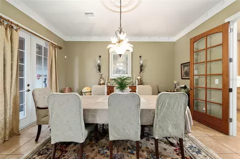Dining - 2150 SE 73 Loop, Ocala, FL 34480 photo 1 of 3