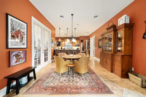 Dining - 2150 SE 73 Loop, Ocala, FL 34480 photo 3 of 3