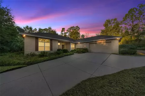 20698 SW 93rd Lane Rd, Dunnellon, FL 34431