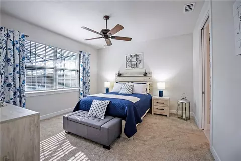 Bedroom - 9284 SW 56th Loop, Ocala, FL 34481 photo 1 of 6