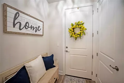 Entry Way - 9284 SW 56th Loop, Ocala, FL 34481 photo 4 of 6