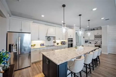Kitchen - 9284 SW 56th Loop, Ocala, FL 34481 photo 7 of 9