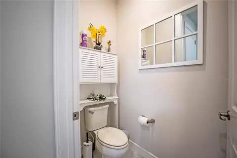 Bath - 9284 SW 56th Loop, Ocala, FL 34481 photo 6 of 10