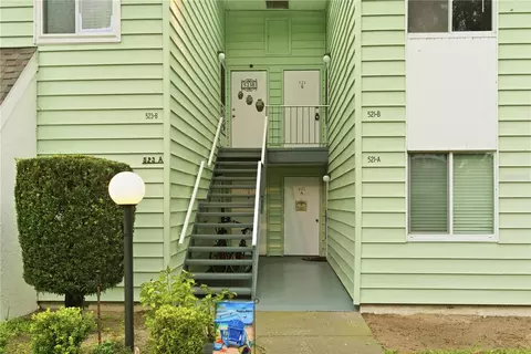 521 Midway Dr #B, Ocala, FL 34472