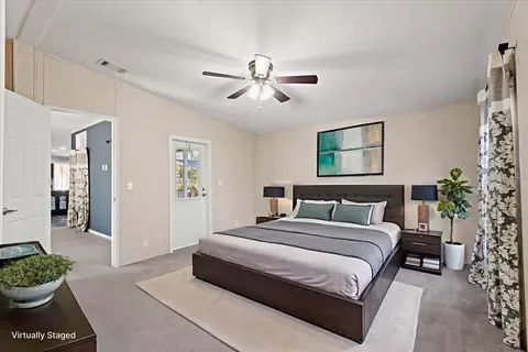 Bedroom - 1910 NE 155th Ct, Williston, FL 32696 photo 2 of 7