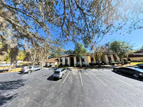 Exterior - 504 Silver Crse #A, Ocala, FL 34472 photo 2 of 12