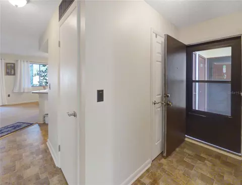 Entry Way - 504 Silver Crse #A, Ocala, FL 34472 photo 1 of 1