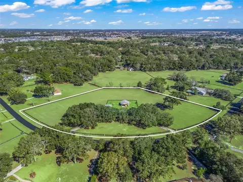 9865 SW 74th Ave, Ocala, FL 34476