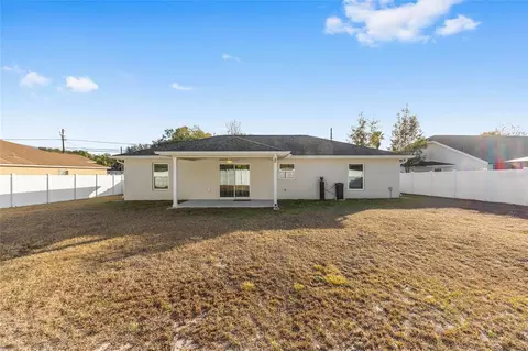 Exterior - 99 Pecan Dr, Ocala, FL 34472 photo 5 of 7