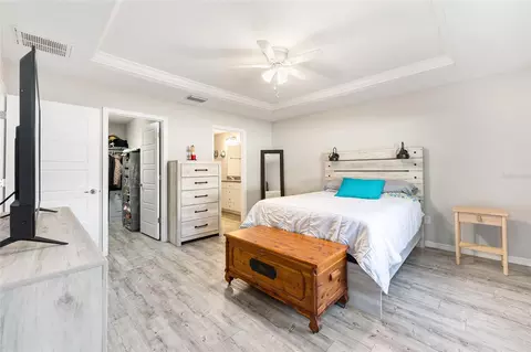 Bedroom - 99 Pecan Dr, Ocala, FL 34472 photo 2 of 5