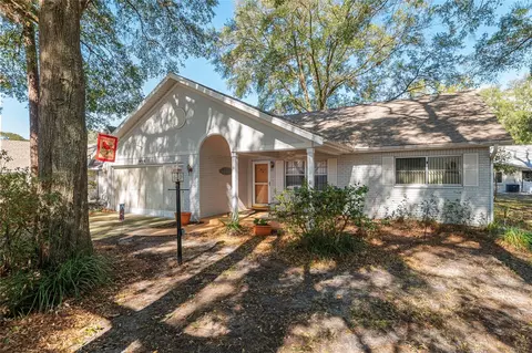 8711 SW 92nd Pl #D, Ocala, FL 34481