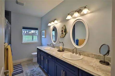 Bath - 9549 NW 80th Ave, Ocala, FL 34482 photo 1 of 3
