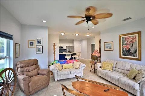 Living - 9549 NW 80th Ave, Ocala, FL 34482 photo 3 of 5