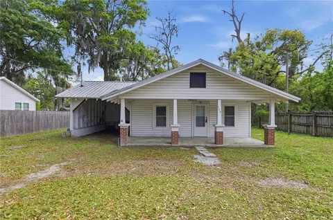 119 NE 1st St, Williston, FL 32696