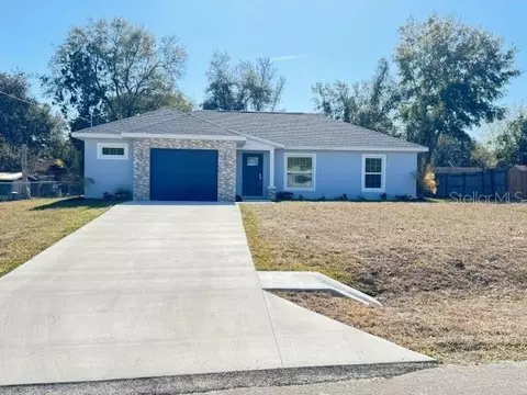 11640 SE 129th Pl, Ocklawaha, FL 32179