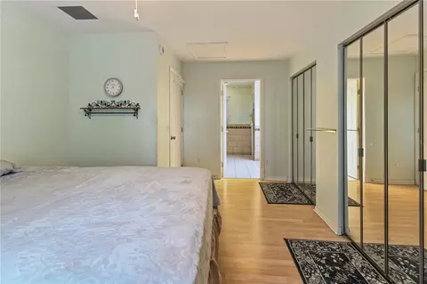 Bedroom - 4634 NW 35th St, Ocala, FL 34482 photo 4 of 5