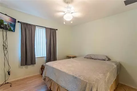 Bedroom - 4634 NW 35th St, Ocala, FL 34482 photo 2 of 5