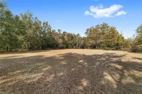 Exterior - 7075 SE Highway 25a, Belleview, FL 34420 photo 14 of 15