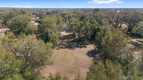 View/Area - 7075 SE Highway 25a, Belleview, FL 34420 photo 3 of 6