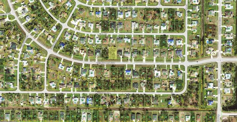9894 Gulfstream Blvd, Englewood, FL 34224