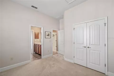 Bedroom - 12610 NW Gainesville Rd, Reddick, FL 32686 photo 5 of 9