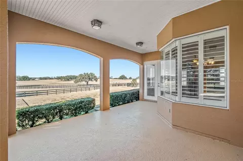 Exterior - 12610 NW Gainesville Rd, Reddick, FL 32686 photo 9 of 15