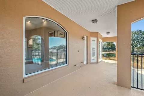 Exterior - 12610 NW Gainesville Rd, Reddick, FL 32686 photo 7 of 15
