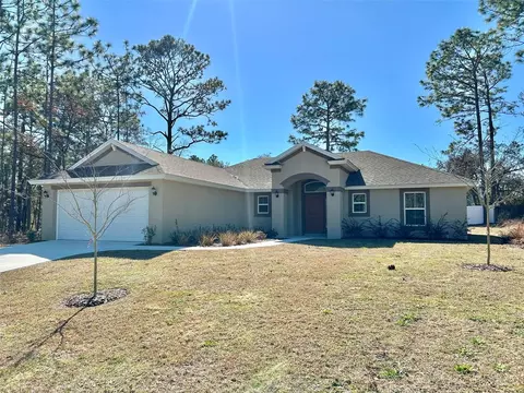 1510 W Gainsboro Ln, Citrus Springs, FL 34434