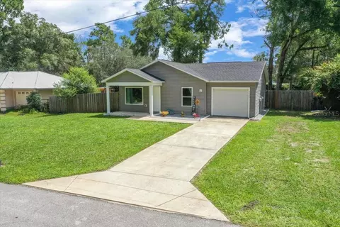 5515 SE 171 Ct, Ocklawaha, FL 32179