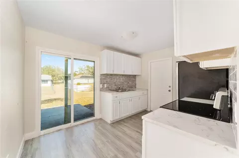 Kitchen - 6 Hickory Track Pass, Ocala, FL 34472 photo 1 of 6