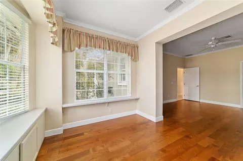 Living - 7939 SE 12th Cir, Ocala, FL 34480 photo 14 of 20