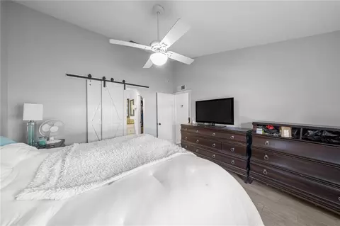 Bedroom - 6460 Pecan Crse, Ocala, FL 34472 photo 2 of 4