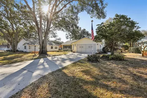 2108 Greenlaw Ct, Leesburg, FL 34788