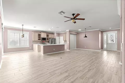 Living - 9256 SW 66th Loop, Ocala, FL 34481 photo 2 of 6