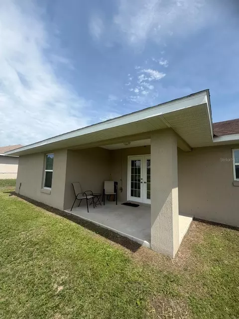 Exterior - 61 Walnut Dr, Ocala, FL 34480 photo 3 of 6