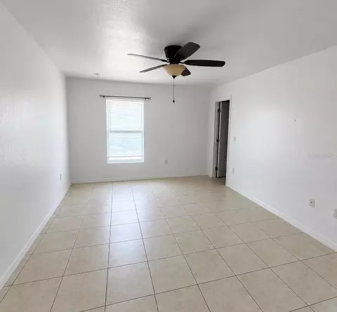 Bedroom - 61 Walnut Dr, Ocala, FL 34480 photo 2 of 2