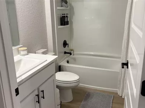 Bath - 3957 SW 113th Pl, Ocala, FL 34476 photo 4 of 5