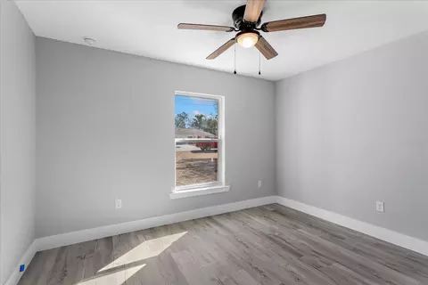 Bedroom - 5122 Pecan Rd, Ocala, FL 34472 photo 2 of 3