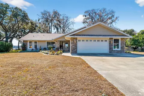 115 S Hunting Lodge Dr, Inverness, FL 34453