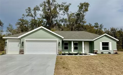 11998 N Condor Dr, Dunnellon, FL 34433