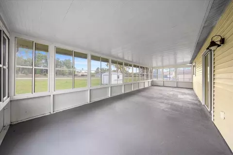 Exterior - 544 Silver Course Ct, Ocala, FL 34472 photo 2 of 6