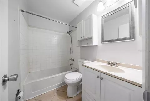 Bath - 544 Silver Course Ct, Ocala, FL 34472 photo 1 of 1