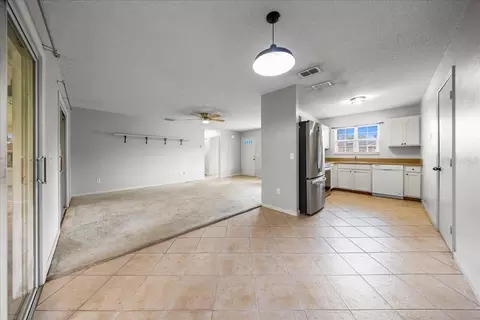 Living - 544 Silver Course Ct, Ocala, FL 34472 photo 5 of 6