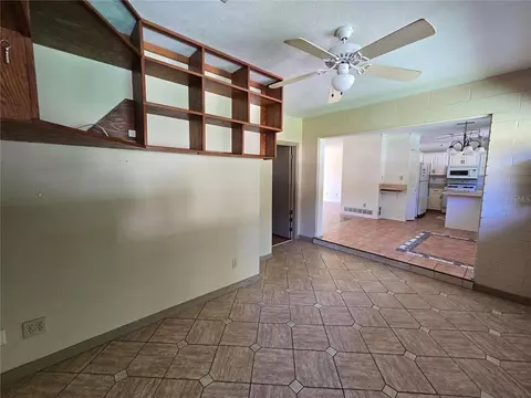 Living - 1324 SE 33rd Ter, Ocala, FL 34471 photo 4 of 4
